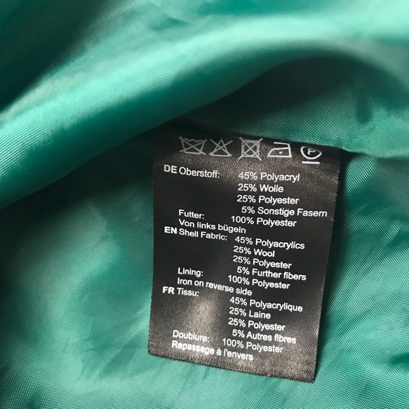 Hallhuber plaid wool skirt - Picture 6 of 6